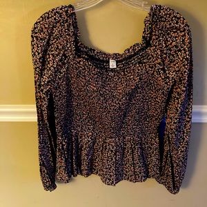 Old Navy Woman’s Peasant Blouse,Pink Floral on Black Gathered Bodice